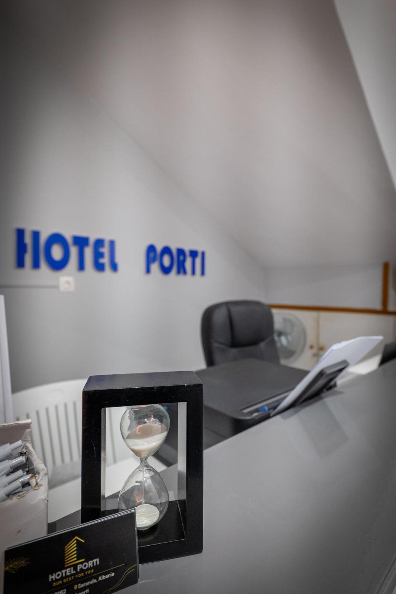Hotel Porti Саранде Екстериор снимка