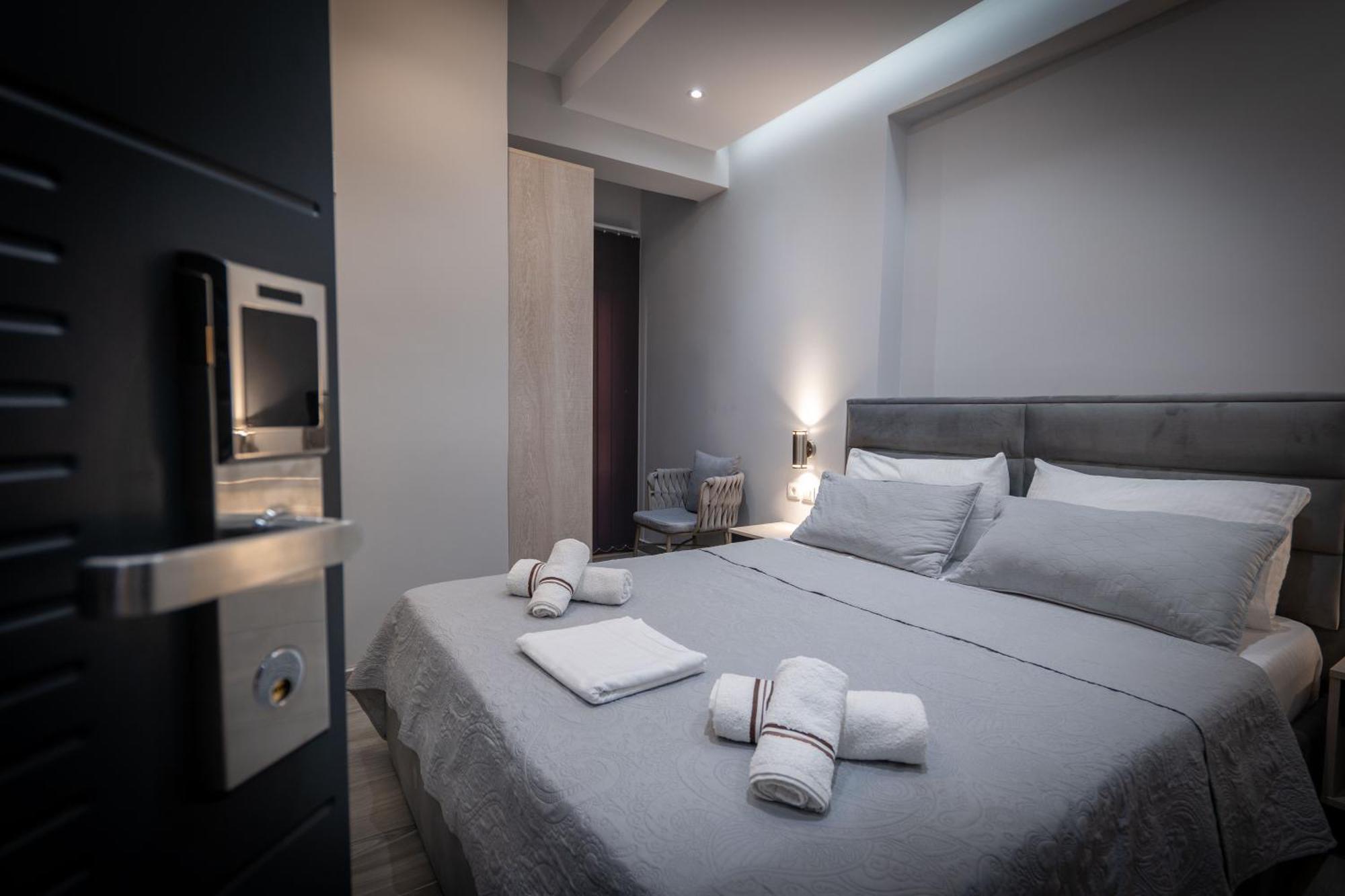 Hotel Porti Саранде Екстериор снимка