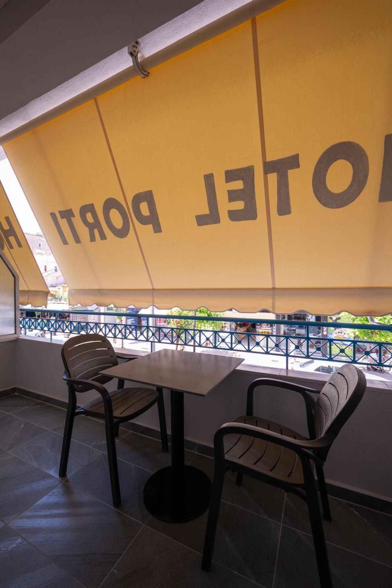 Hotel Porti Саранде Екстериор снимка