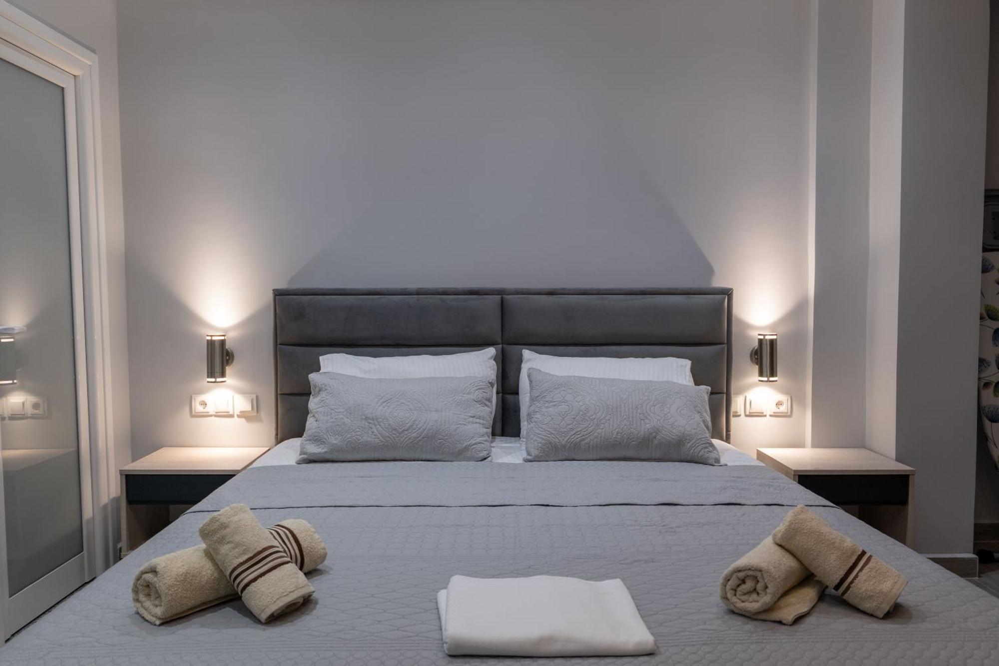 Hotel Porti Саранде Екстериор снимка