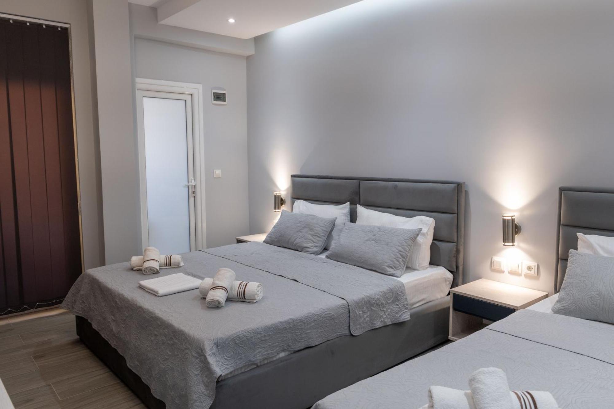 Hotel Porti Саранде Екстериор снимка