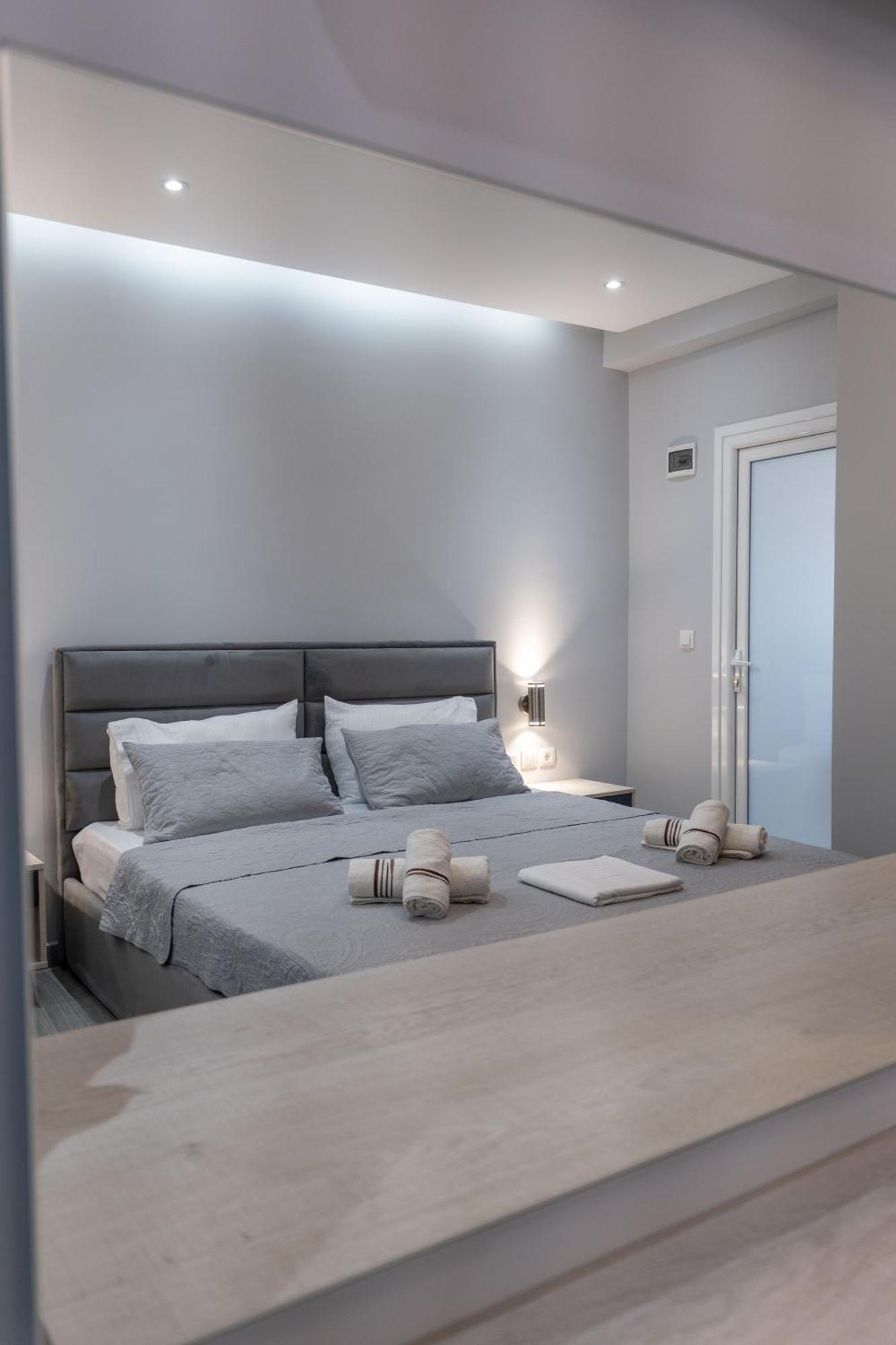 Hotel Porti Саранде Екстериор снимка