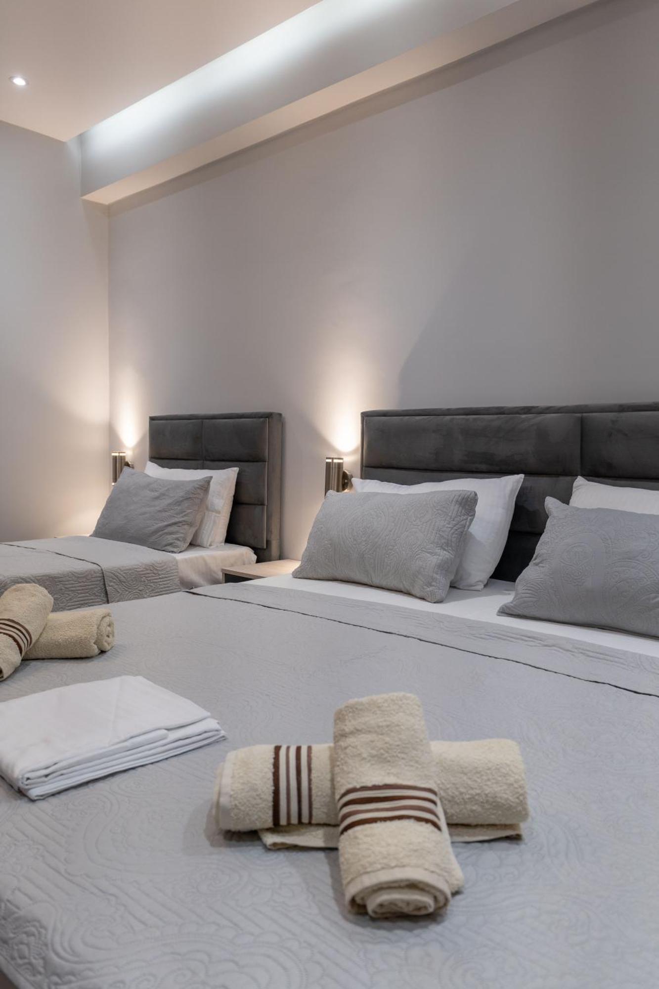 Hotel Porti Саранде Екстериор снимка