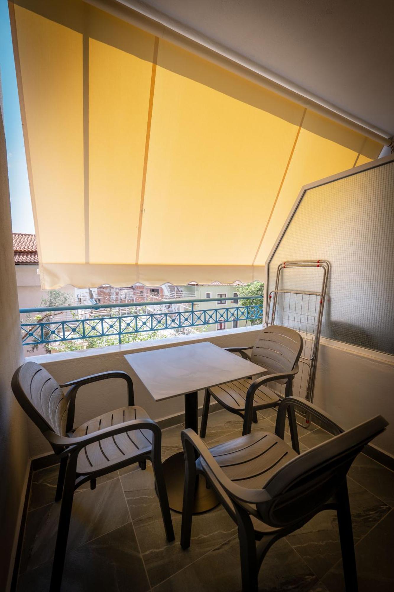 Hotel Porti Саранде Екстериор снимка