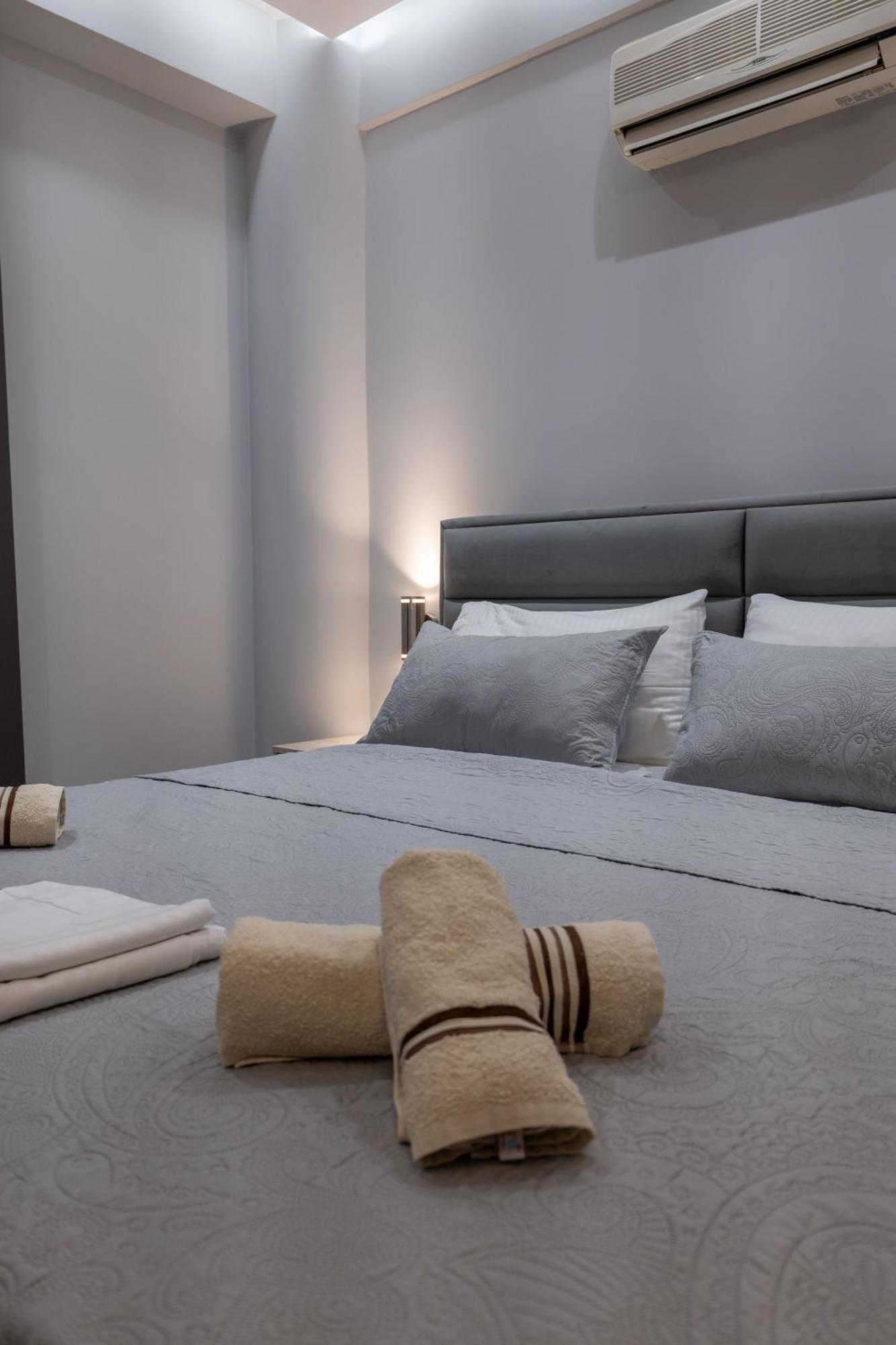 Hotel Porti Саранде Екстериор снимка