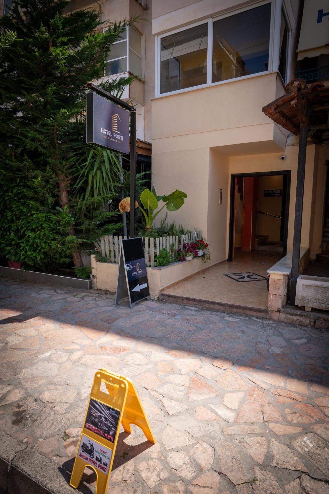 Hotel Porti Саранде Екстериор снимка