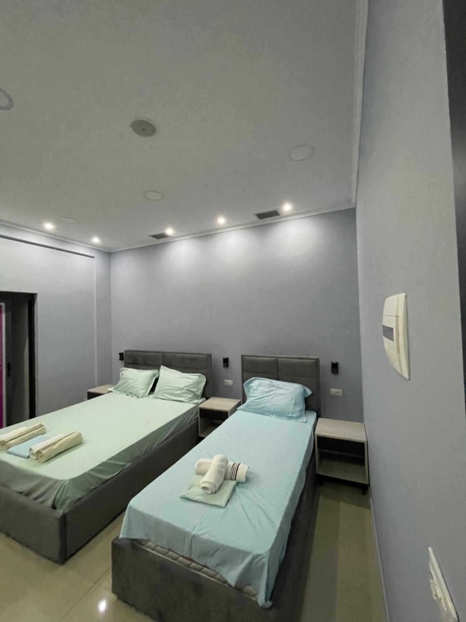 Hotel Porti Саранде Екстериор снимка